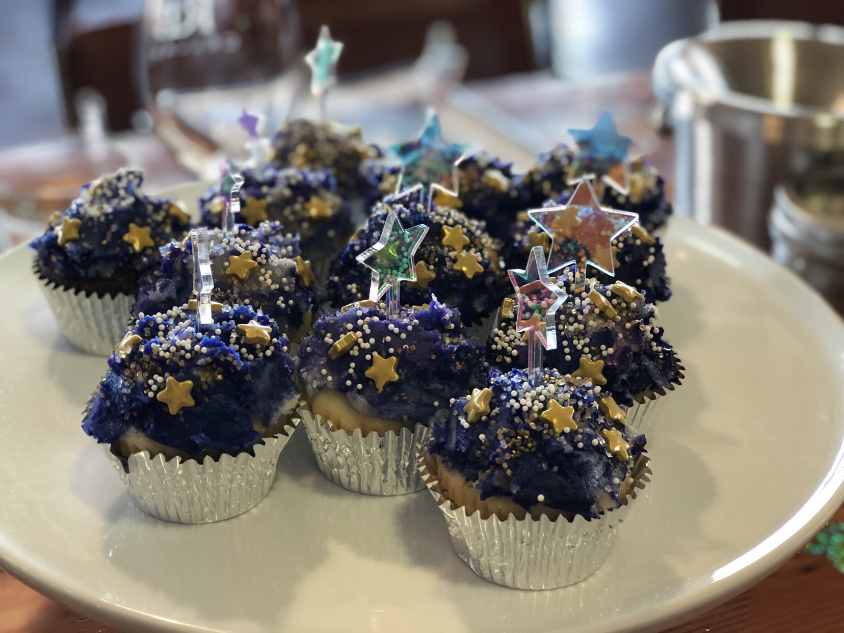 galaxy cupcakes.